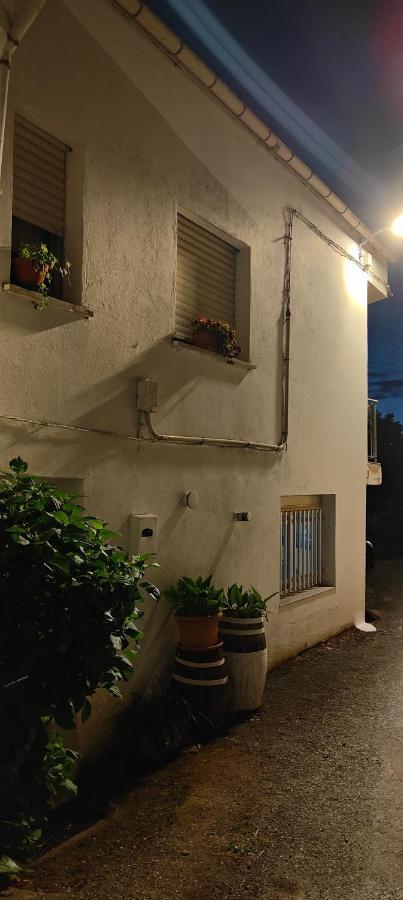 Casita Junto Al Rio En Un Entorno Natural Monforte De Lemos Dış mekan fotoğraf